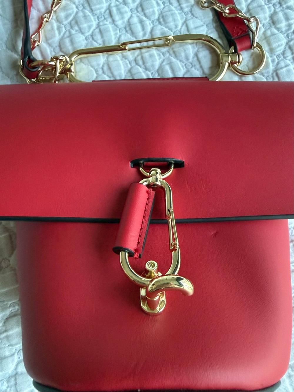 Zac Posen Red Leather Crossbody Bag with Gold Hardware - Picture 4 of 6